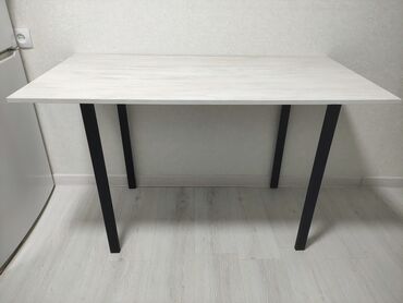 стол на кухню раскладной: Компьютерный Стол, цвет - Белый, Новый