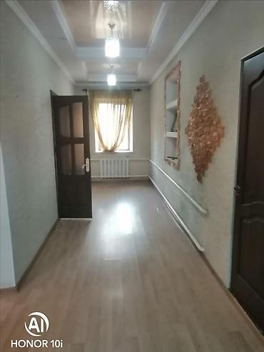 Продажа коттеджей и домов: Продаётся дом плюс участок в районе рынка Баят. Общая площадь дома 140 — 3