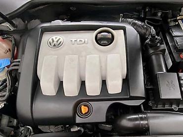 passat b5.5 instrument tabla: POKLOPAC MOTORA ZA VOLKSWAGEN GOLF 5 OD 2003. DO 2009. GOD. | — 3