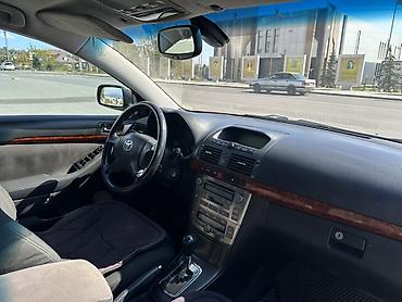 Toyota: Toyota Avensis: 2004 г., 2 л, Автомат, Бензин, Седан — 8