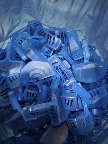 Kućna hemija i proizvodi za kuću: Veleprodaja: osveživači za WC šolju - Plastični držači sa kukicom za — 12