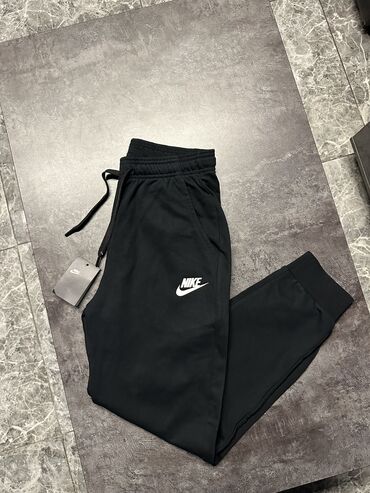 Брюки: Мужские брюки, L (EU 40), Nike, Новый, цвет - Черный, Самовывоз