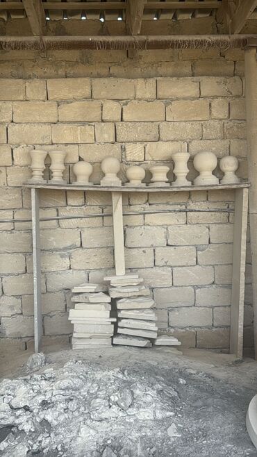 Bitkilər üçün dibçəklər: Daşdan hazırlanmış dekorativ güldanlar. Bu güldanlar bağınızda və ya — 42