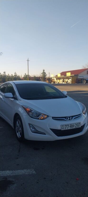 hyundai servis dernegul elaqe nomresi: Hyundai Elantra: 1.8 l | 2015 il Sedan