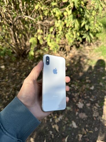 камеры с датчиком движения: IPhone Xs, Б/у, 256 ГБ, Белый, Чехол, 81 %