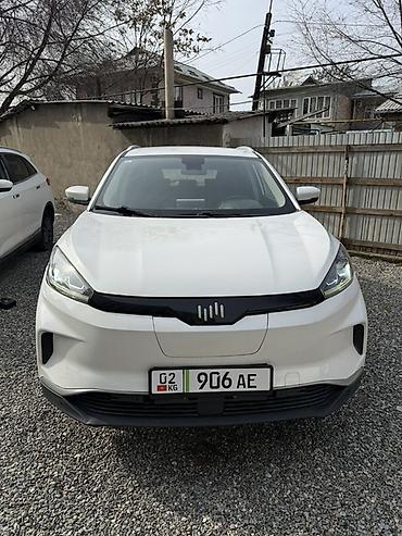 Roewe: Roewe : 2021 г., Электромобиль, Кроссовер — 1