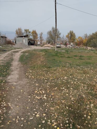 продаю дом в кызыл аскере: 18 соток, Бизнес үчүн, Кызыл китеп, Техпаспорт, Сатып алуу-сатуу келишими