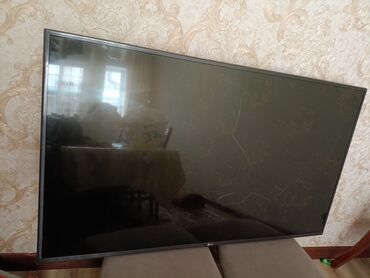 сколько стоит починить экран телевизора: Телевизор LG сломан экран на запчасти