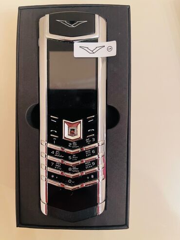 vertu constellation: Vertu Signature Touch, 16 GB, rəng - Gümüşü, Düyməli, İki sim kartlı