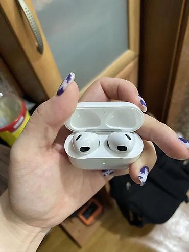 airdots 3 pro: Airpods 3 б/у Оригинал 100% без комплекта Срочно 🚨 срочно ‼️ За 6000 — 1