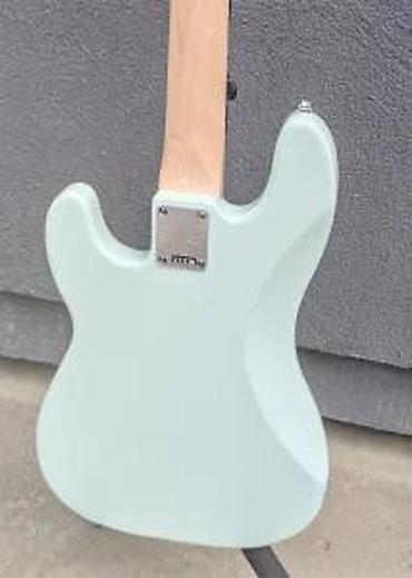 Gitare: SQUIER FSR AFFINITY SERIES PRECISION BASS PJ SURF B-STOCK | Slanje — 14