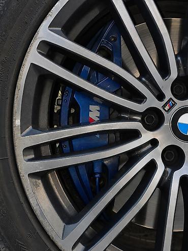 бмв салон: BMW 5 series: 2019 г., 4.4 л, Бензин, Седан — 8