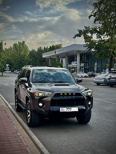 range river: Toyota 4Runner: 2020 г., 4 л, Автомат, Бензин, Внедорожник — 1