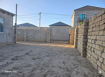ev menzil: 1 otaqlı, 20 kv. m, Təmirsiz — 6