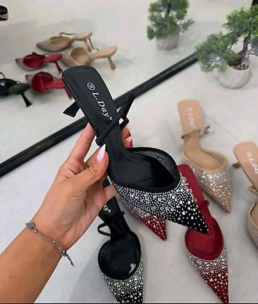 Sandale: Ženska obuća – tri modela 1) Elegantne špic salonke/mule L.Day - — 17