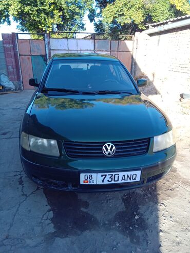 Volkswagen: Volkswagen Passat: 1999 г., 1.8 л, Механика, Бензин, Седан