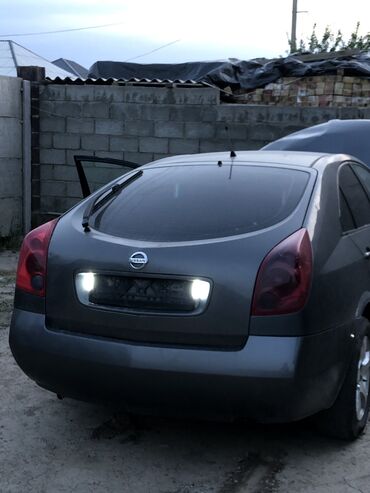 Nissan: Nissan Primera: 2002 г., 2.2 л, Механика, Дизель, Хэтчбэк
