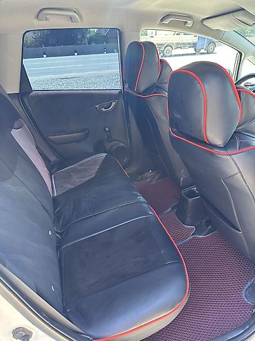 жак бу: Honda Jazz: 2009 г., Бензин, Хетчбек — 7
