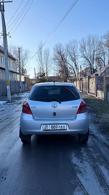 Toyota: Toyota Yaris: 2007 г., 1.3 л, Робот, Бензин, Хэтчбэк — 5