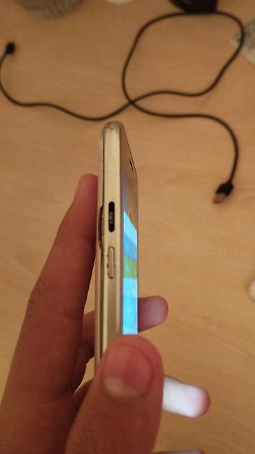 iphone 15 replika: Samsung Galaxy J5, 16 GB, rəng - Qızılı, İki sim kartlı — 4