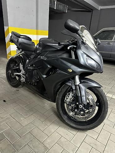 резина на мотоцикл: 🏍️ Продам Honda CBR 1000RR — 2007 год Продаётся легендарный — 4