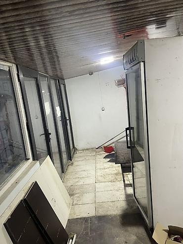 sahil əmlak: Abyekt Bayilda yerləşir Jurnalistler binasinin yanindadi 2, Soyuducu — 3
