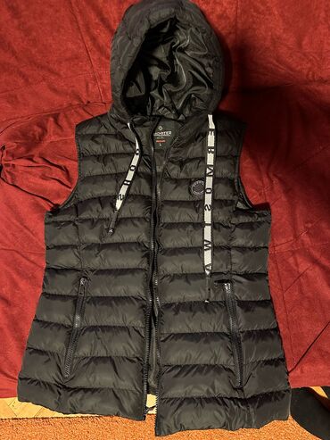 crna jakna s: M (EU 38), L (EU 40), bоја - Crna