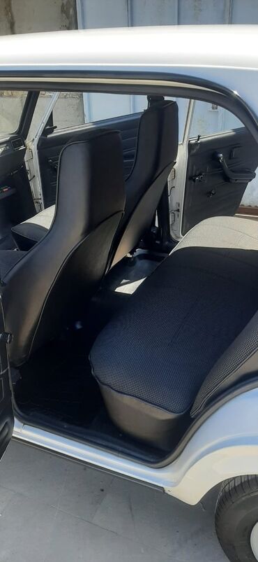 VAZ (LADA): VAZ (LADA) 2107: 1.6 l | 2007 il 12356 km Sedan — 4