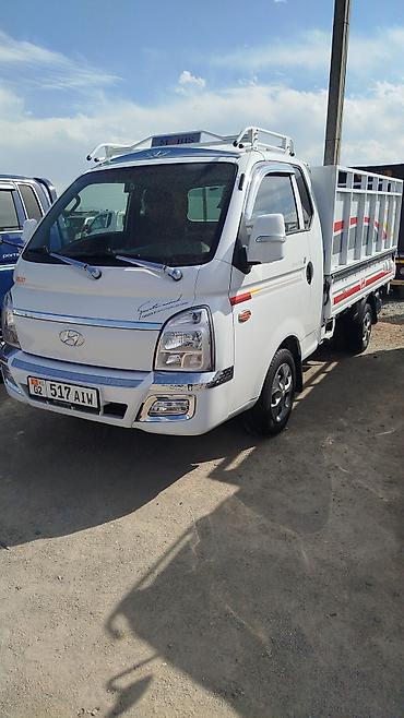 ford cargo: Hyundai Porter II — компактный городской грузовик с двухрядной кабиной — 9