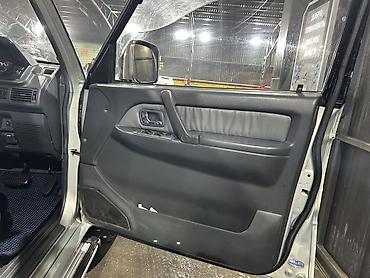 Mitsubishi: Mitsubishi Pajero: 1993 г., Дизель, Внедорожник — 11