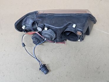 Передние фары: Передняя левая фара Audi 1998 г., Б/у, Аналог — 9