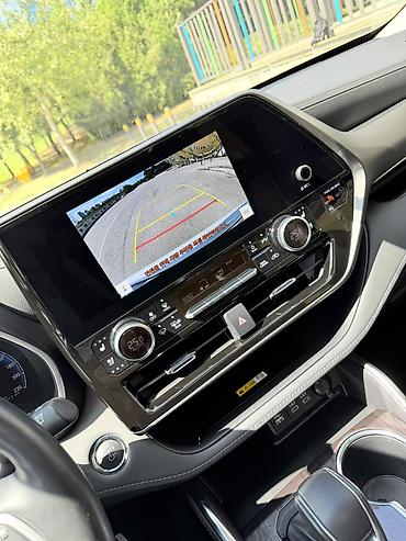 camry 55 2017: Toyota Highlander: 2022 г., Гибрид, Кроссовер — 10