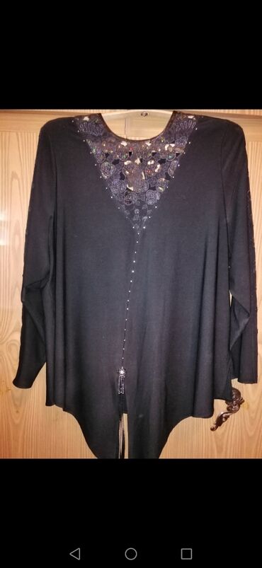 Блузки: Блузки, туники, двойки, кофточки разные на любой вкус и цвет. б/у at lalafo.kg — 27 Блузки: Блузки, туники, двойки, кофточки разные на любой вкус и цвет. б/у — 27