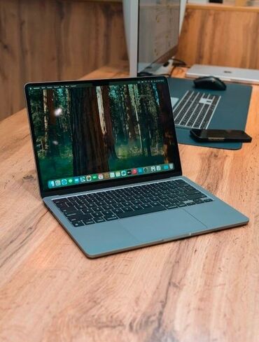 макбук про 13 м1: Ноутбук, Apple