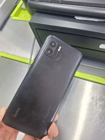 xiaomi telefonlar: Xiaomi Mi A1, 32 GB, rəng - Qara, 
 İki sim kartlı
