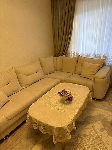 Uqlavoy divan. Jurnalni masa ilə bir yerdə 650azn. İdeal lalafo.az -da Uqlavoy divan. Jurnalni masa ilə bir yerdə 650azn. İdeal