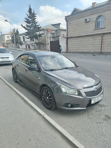 toyota baku: Chevrolet Cruze: 1.8 l | 2010 il | 270000 km Sedan