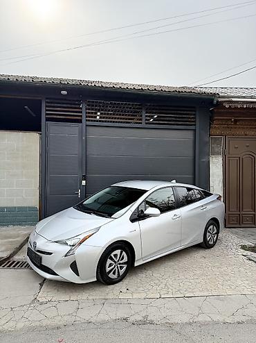 Toyota: Toyota Prius: 2018 г., 1.8 л, Вариатор, Гибрид, Лифтбек — 3