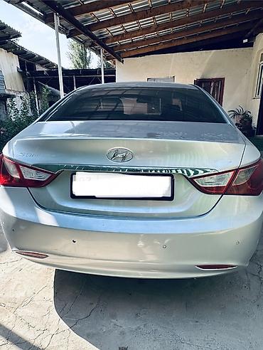 шевроле тахое: Hyundai Sonata: 2011 г., 2 л, Автомат, Газ, Седан — 9