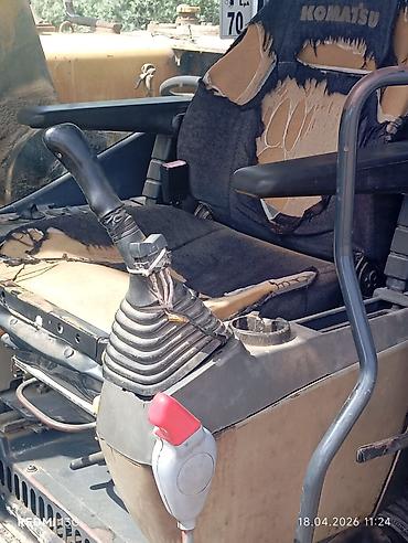 traktor ekskavator satilir: Komatsu ekskavator – tırtıllı, hidravlik qazma maşını Tecilii — 5