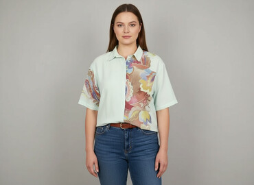 koszula z piórami przy rękawach: Women`s shirt, size 2XL