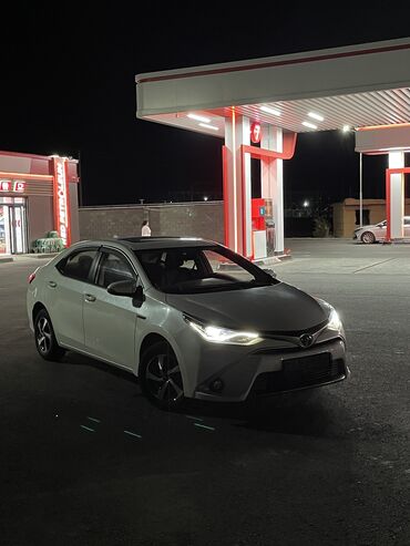 люк спринтер: Toyota Corolla: 2018 г., 1.8 л, Робот, Гибрид, Седан