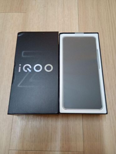 iphone 12 ağ: Vivo iQOO Z9 Turbo, 256 GB, rəng - Ağ, Barmaq izi