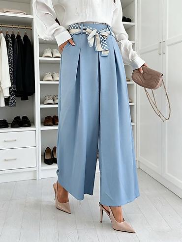 Kompleti: Komplet
Cena 3600
Uni vel.
V30 — 1