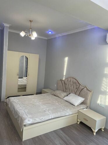 Uzunmüddətli kirayə mənzillər: Tibb universiteti yanında,Semaşko (1 saylı) xəstəxanasının arxasında — 4