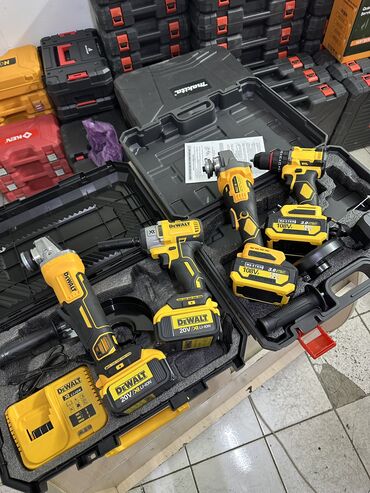 дископравный станок: Набор инструментов, Универсальный набор, Dewalt, Новый, Самовывоз, Платная доставка