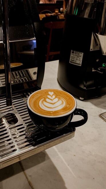 детская медсестра на дом: Barista tələb olunur