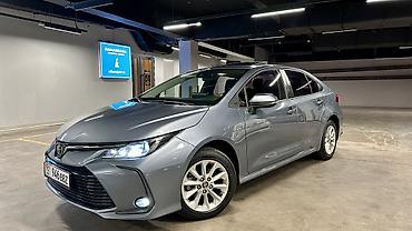 mini kuper: Toyota Corolla: 2019 г., 1.8 л, Вариатор, Гибрид, Седан — 10