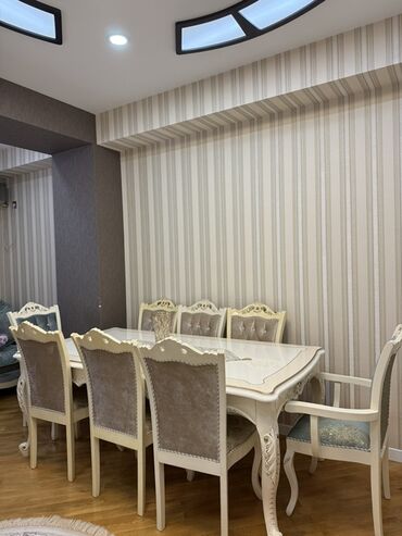 Restoran mebeli: Qonaq otağı üçün, İşlənmiş, Açılan, 8 stul