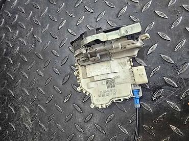 map senzor cena: AUDI A3 8 BRAVA U VRATIMA CENTRALNA BRAVA 8K1837015 | audi delovi — 2